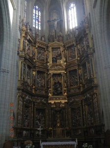 El retablo mayor by Gaspar Becerra built from 1558 to 1562.